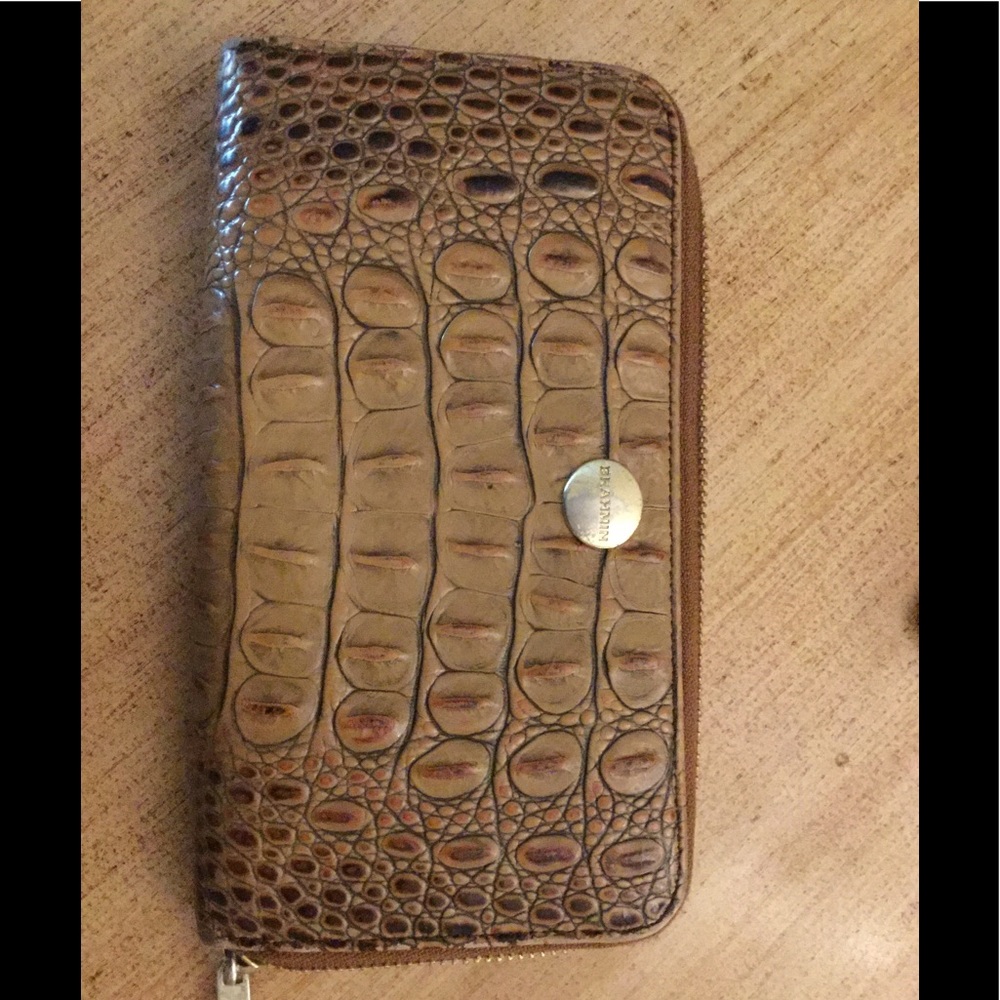 Brahmin Wallet